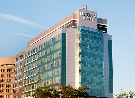 万博怎么下载大学塔UConn健康